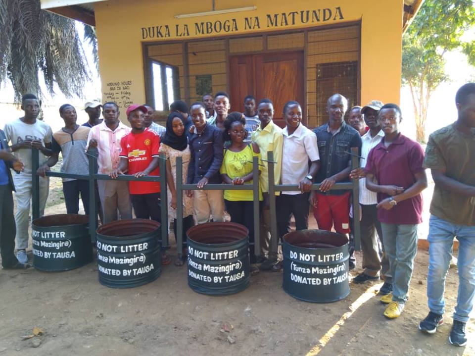 TAUSA donates litter bins crop museums